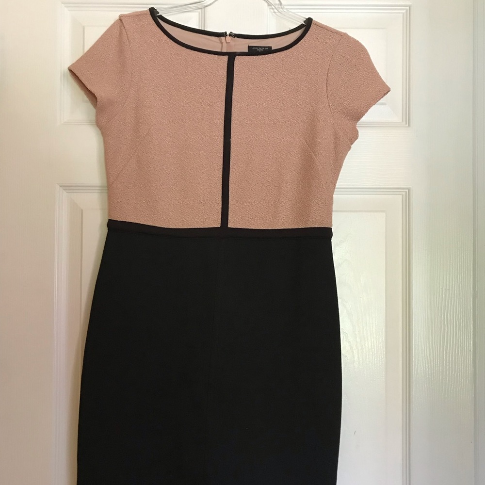 Ann Taylor short sleeve dress
